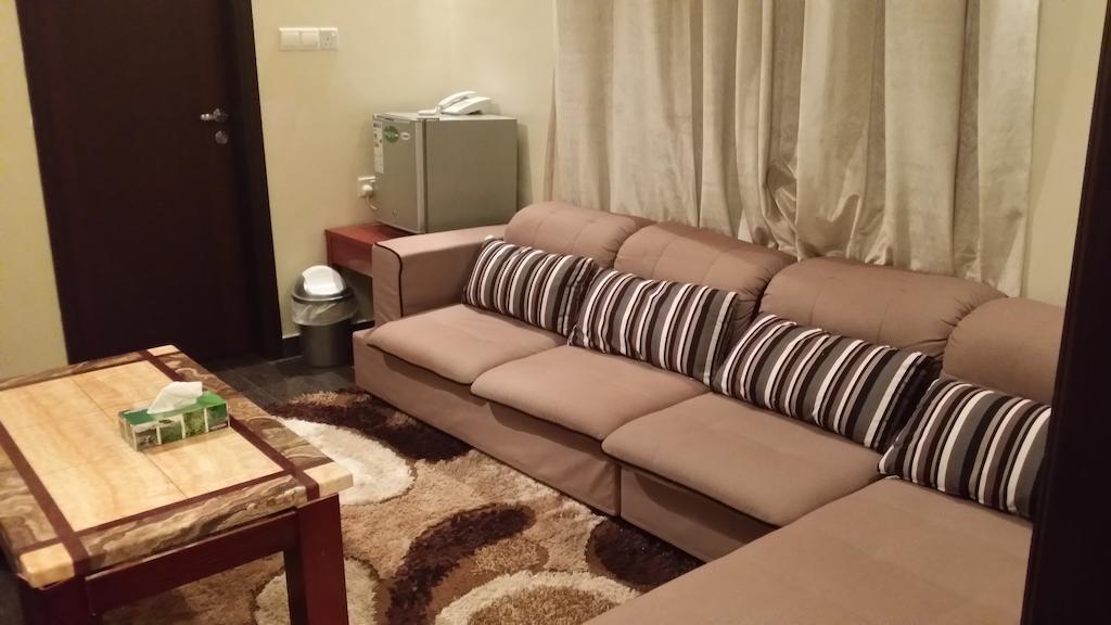 Rimal Suites Apartments Salalah Værelse billede